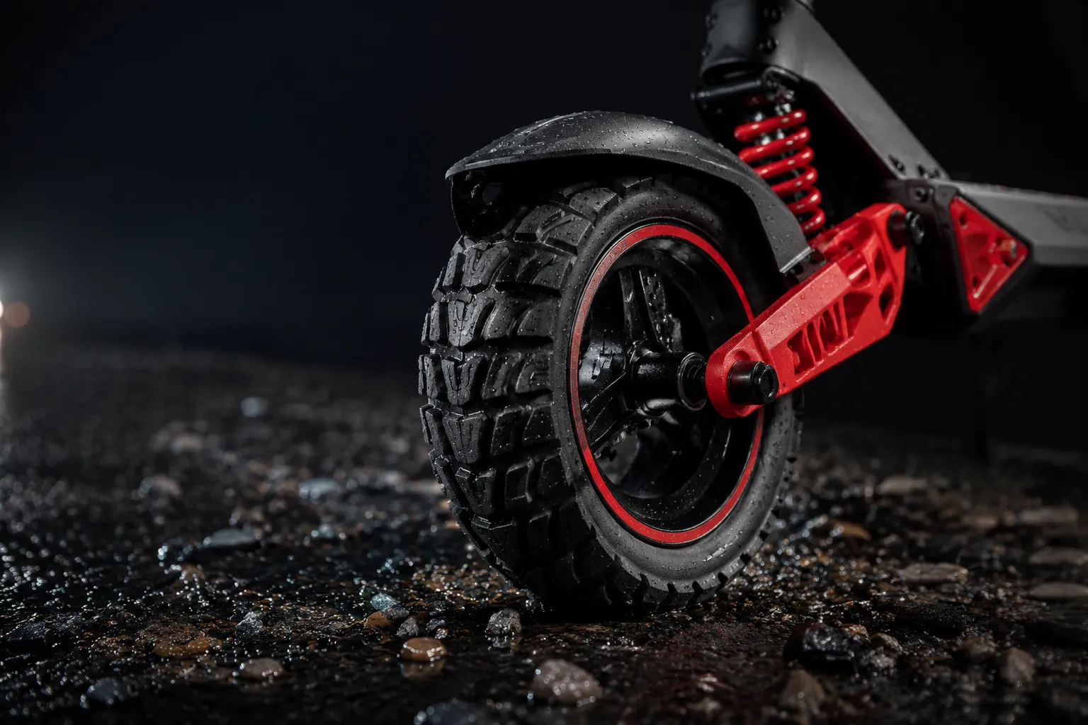 D3S-S 11-inch off-road tire close-up on wet gravel